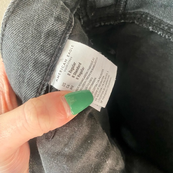 American Eagle black high rise distressed mom jeans - Picture 6 of 8
